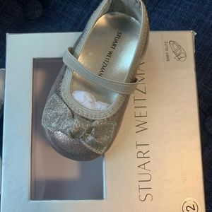 Stuart Weitzman new in box baby flats